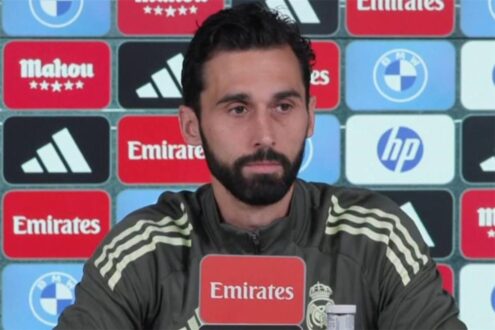 ألفارو أربيلوا يتحدث في مؤتمر صحفي قبل مباراة ريال مدريد وأتلتيك بلباو