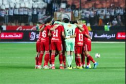 مارك فان بوميل، نجم برشلونة السابق، يُناقش تدريب الأهلي