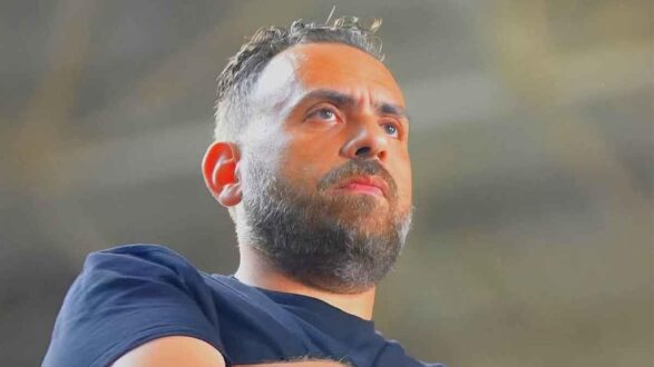 صورة للاعب جون إدوارد بقميص نادي الزمالك