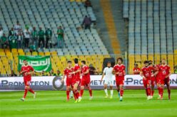 لاعب كرة قدم جديد ينضم إلى النادي الأهلي