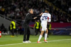 برادلي باركولا لاعب باريس سان جيرمان