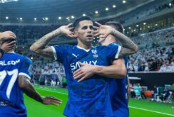لاعب الهلال جواو كانسيلو خلال تدريبات الفريق