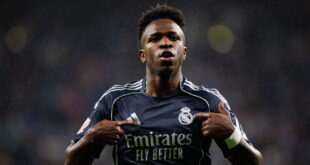 فينيسيوس جونيور لاعب ريال مدريد يحتفل بهدف