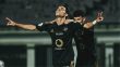 لاعب الأهلي أشرف بن شرقي أثناء التدريب