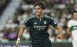 لاعب ريال مدريد كارلوس إسبي يبتسم
