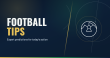 لاعب كرة قدم يسجل هدفًا في ملعب أولد ترافورد