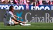كيليان مبابي نجم ريال مدريد يرتدي قميص فريقه