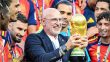 مدرب منتخب إسبانيا لويس دي لا فوينتي يوقع على عقد تجديده