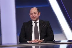 أحمد سليمان عضو مجلس إدارة نادي الزمالك يتحدث عن قضية اللاعب بيزيرا