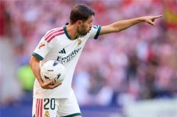 غموض موقف برناردو سيلفا مع ريال مدريد: هل يرحل؟