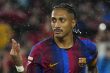 رافينها لاعب برشلونة يحتفل بتسجيل هدف